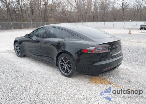 2021 Tesla Model S Plaid Tri Motor All-Wheel Drive z USA, uszkodzony, nr VIN 5YJSA1E68MF453413